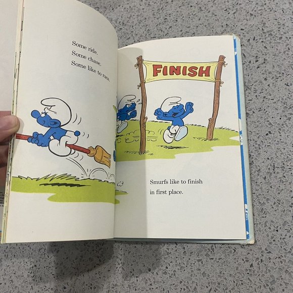Vintage Book What Do Smurfs Do All Day? by Peyo 1983 Book Club Ed, Junk Journal - Picture 5 of 9
